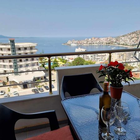Two Suns Apartament Sarandë エクステリア 写真
